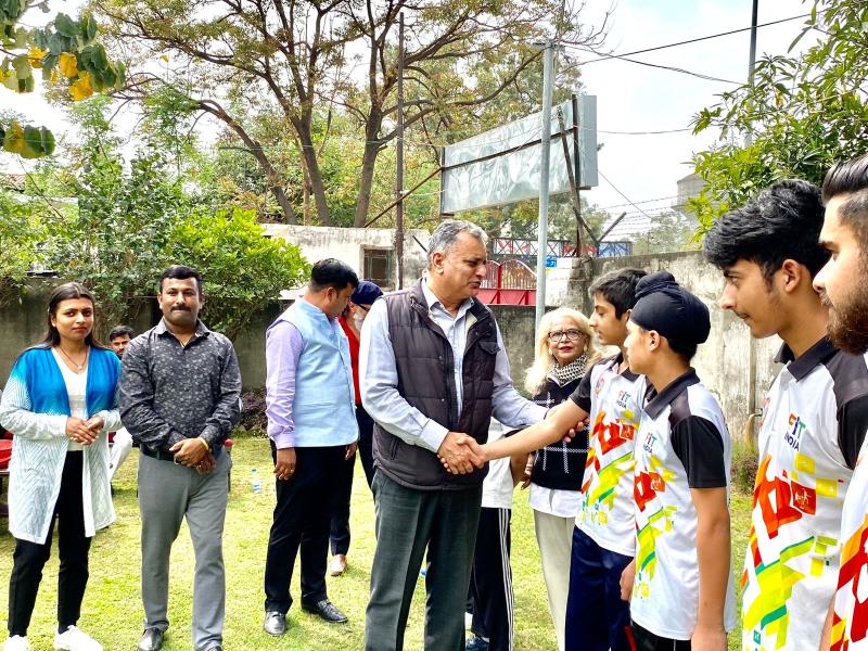 SSP RAILWAYS JAMMU SHILANDER SINGH HONOUR THE SPEED BALL PLAYERS